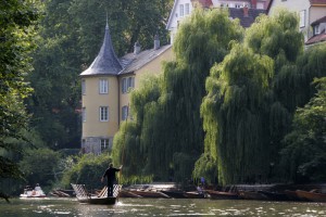 Fahranfänger am Hölderlinturm